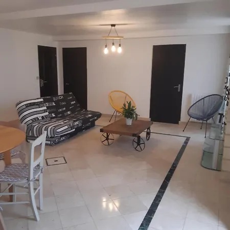 Maison A La Campagne - Piscine Beaulieu-sur-Layon Room photo